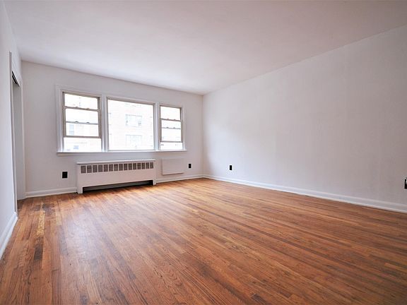 4th image of 194 Saratoga Ave APT 2