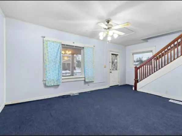 909 Baker St, Lansing, MI 48910