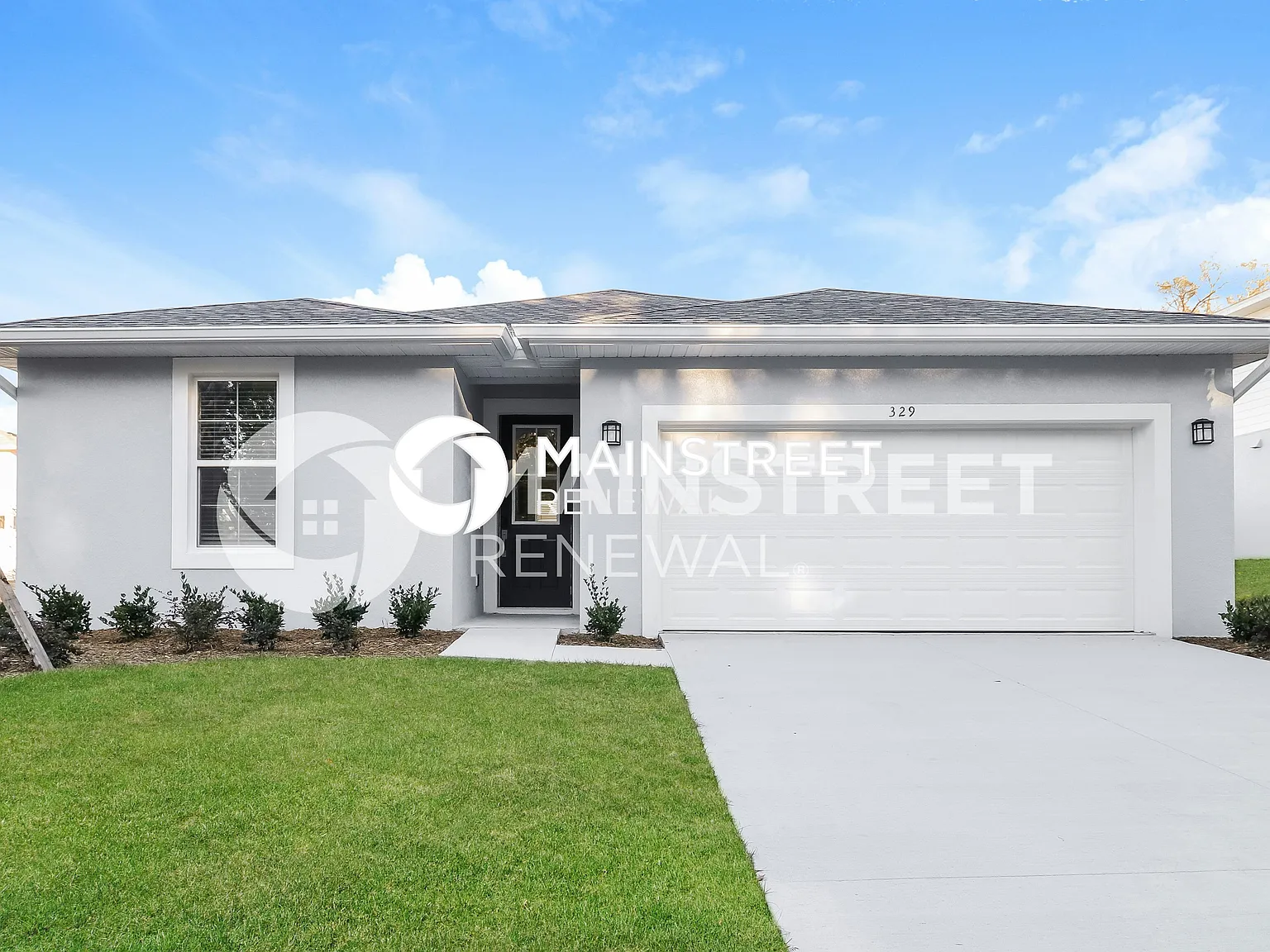 329 S Pine Street — Photo 1