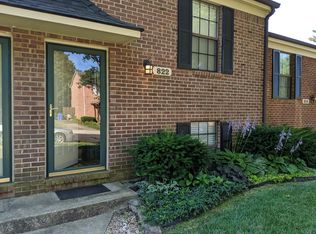 822 Spring Meadows Dr, Lexington, KY 40504