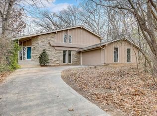 W238N1010 Sherwood Dr, Waukesha, WI 53188