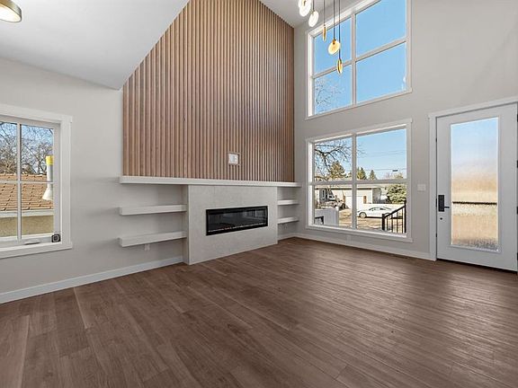 2nd image of 4907 W 53rd St
