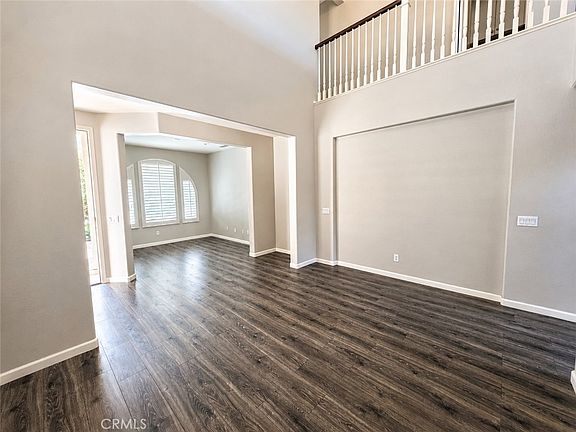4th image of 3032 N Spicewood St