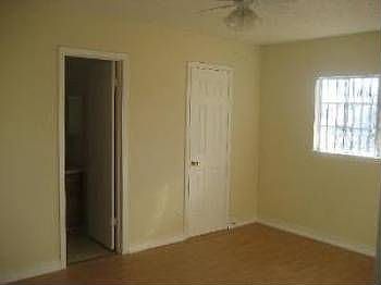 4th image of 8903 Bowline St