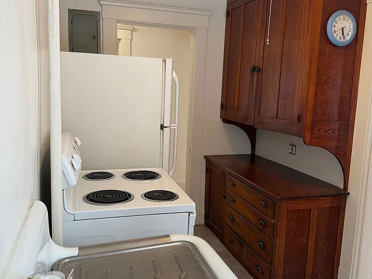 248 N Main St #5 — Photo 10