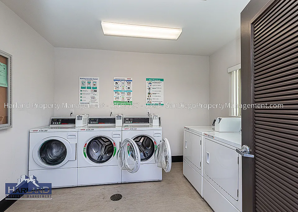 1012 A Ave #1018B