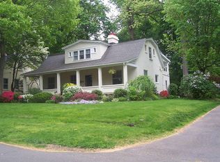 432 Sylvan Pl E, Haworth, NJ 07641