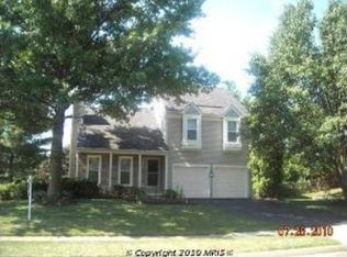 13707 Springhaven Dr, Chantilly, VA 20151