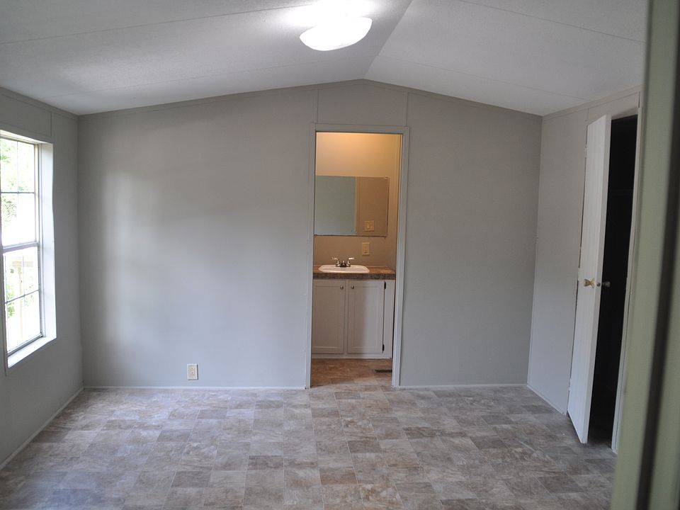 1st image of 30843 Susie Cir N