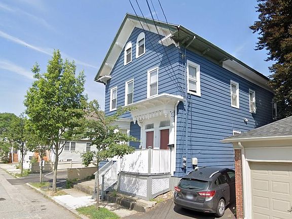 3rd image of 11 Grant St #1