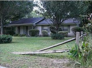 18 San Anton Dr, Savannah, GA 31419