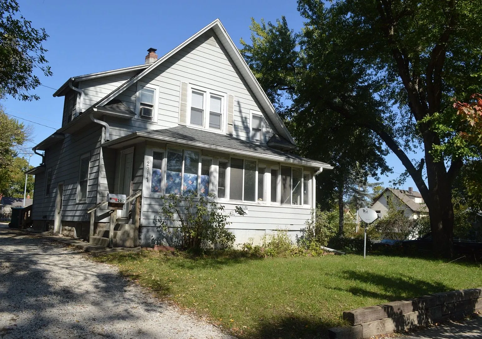 2917 Wood — Photo 1