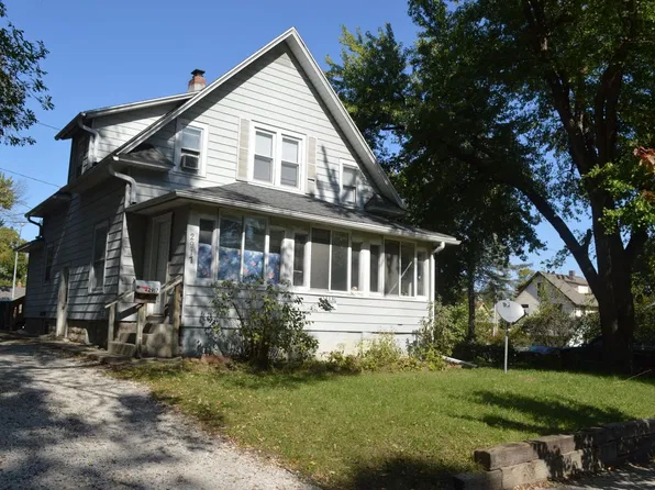 2917 Wood St, Ames, IA 50014