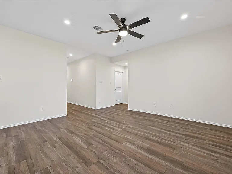 11933 Summer Oak Trl — Photo 7