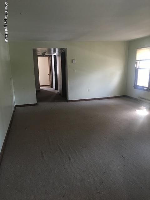 2nd image of 231 Maple St