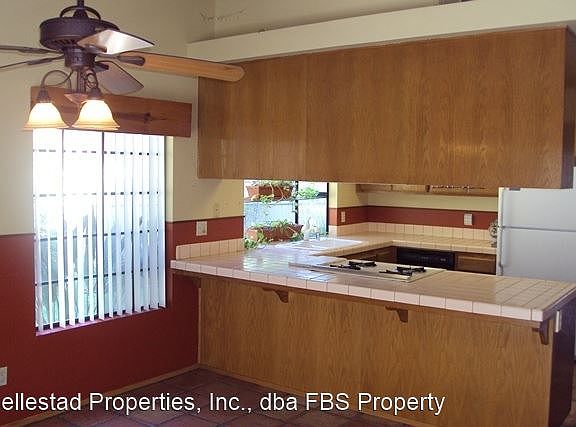 4th image of 791 Marcos Vista Ln