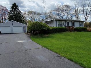 21 Ramblewood Dr, Bangor, PA 18013