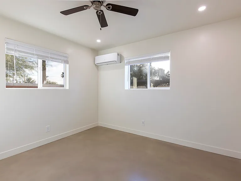 1423 N Venice Ave #K — Photo 28