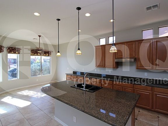 5th image of 42551 W Sandpiper Dr