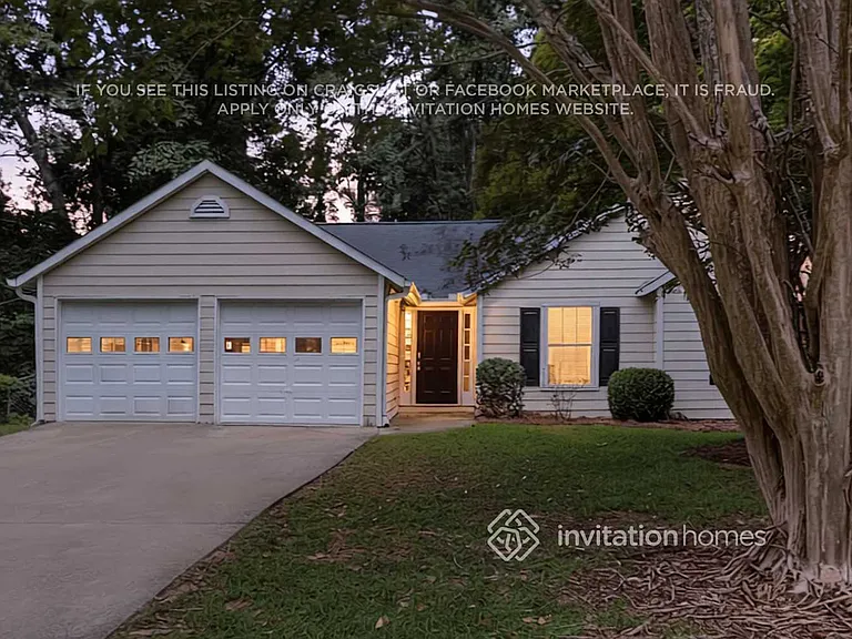 3813 Willow Tree Cir — Photo 3