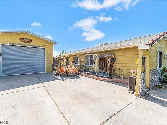 4th image of 2544 Herrod Dr