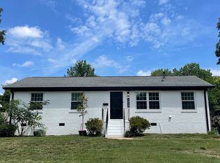 1915 Kilborne Dr, Charlotte, NC 28205