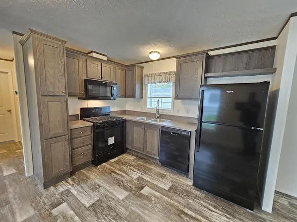 133 Algerine Rd, Lansing, NY 14882