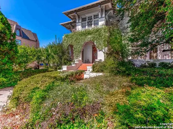 415 W ASHBY PL, San Antonio, TX 78212