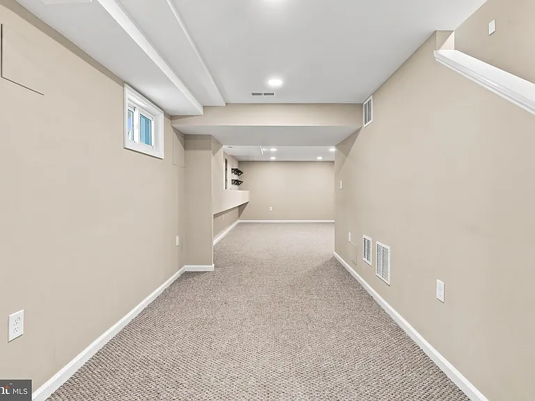 11414 Bronzedale Dr — Photo 42