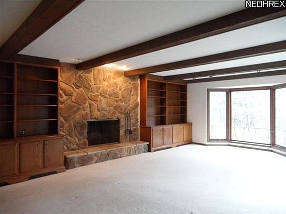 5th image of 1030 W Hill Dr