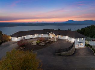 253 E Great Bend Dr, Union, WA 98592