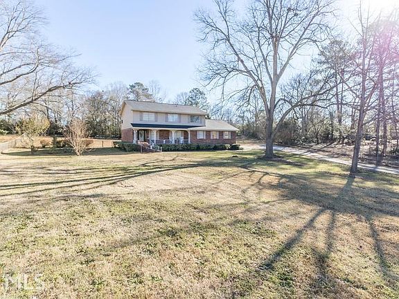 3rd image of 6458 Ponderosa Dr