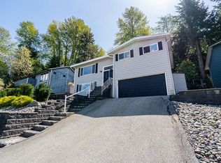 1062 Spar Dr, Coquitlam, BC V3H 3G8