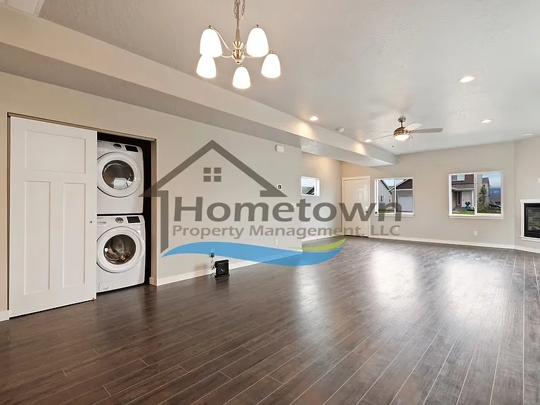 12116 W Wellington Ave — Photo 8
