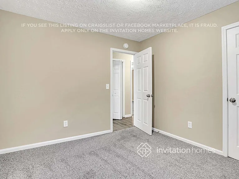 4040 Maxanne Dr NW — Photo 21