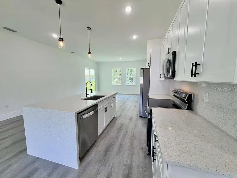 15775 SW 59th Avenue Rd — Photo 17