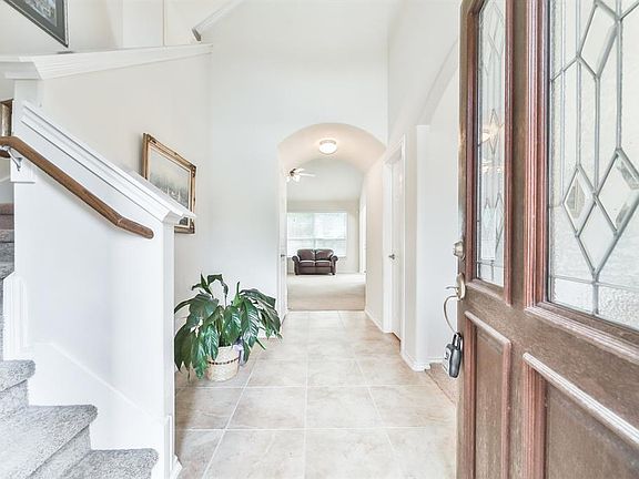4th image of 21336 Thurston Crossing Dr
