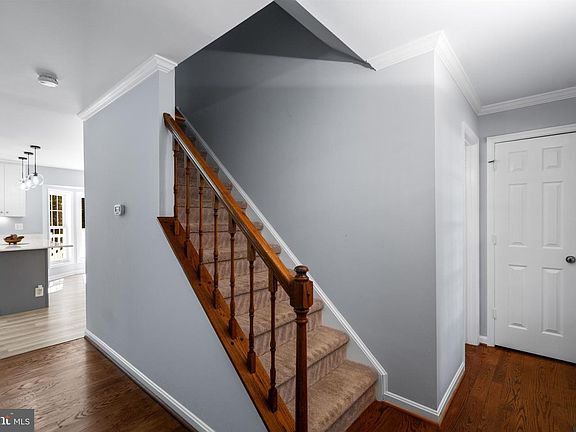 4th image of 12919 Mill Rd