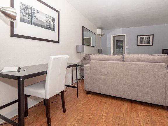 4th image of 811 S Negley Ave #22
