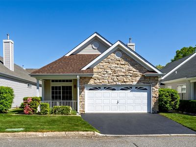 437 Leisure Drive, Ridge, NY, 11961