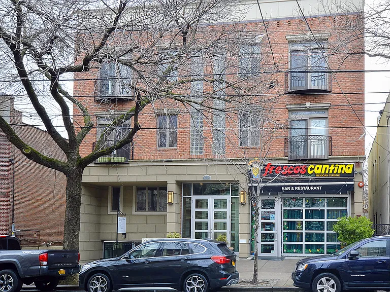 12-14 31st Ave #6 — Photo 12