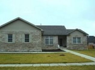 5300 Manhattan Dr, Springfield, IL 62711