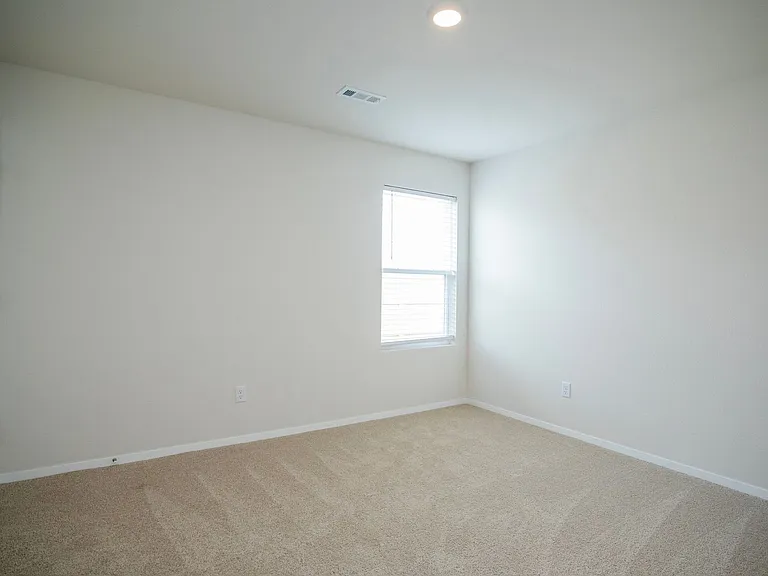 2720 Gorman St — Photo 9