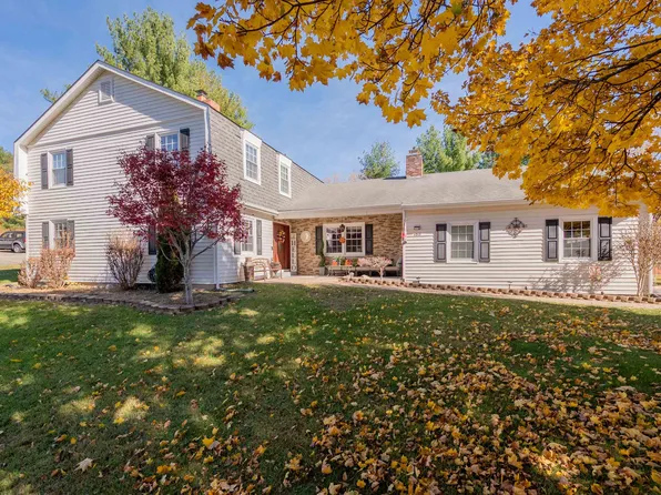 1217 Memorial Dr, Pulaski, VA 24301