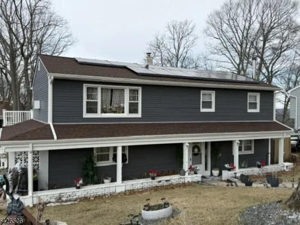 21 Normandy Circle, Hopatcong Boro, NJ 07843