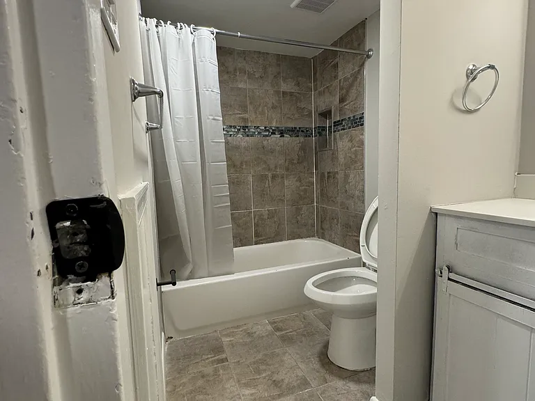 8699 Greenbelt Rd #201 — Photo 2