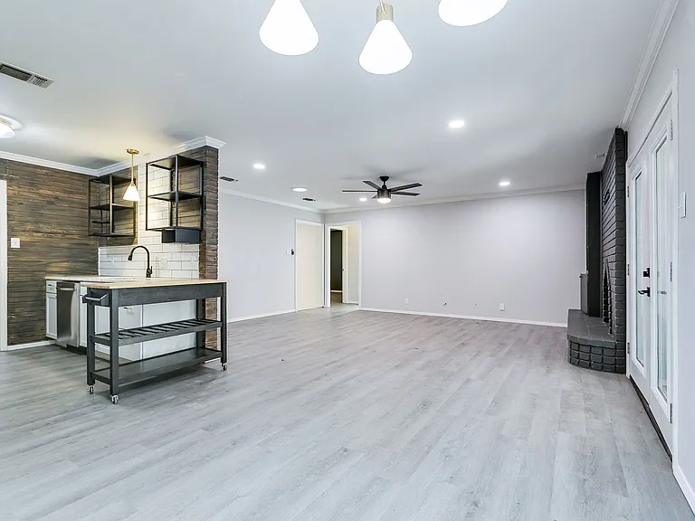 2708 Canyon Creek Dr — Photo 11