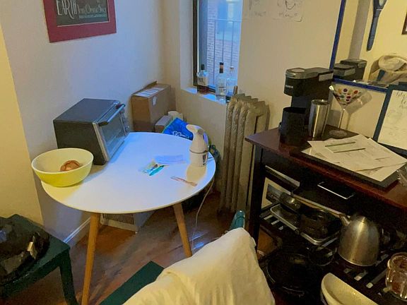 2nd image of 58 Westland Ave APT 15