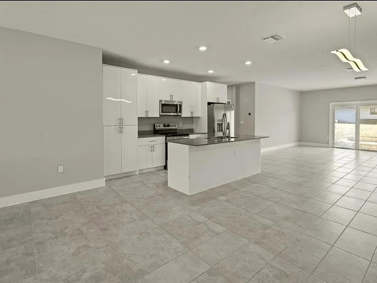 2916 Monarch Ave — Photo 13