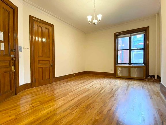 2nd image of 68 W 69th St APT 3B